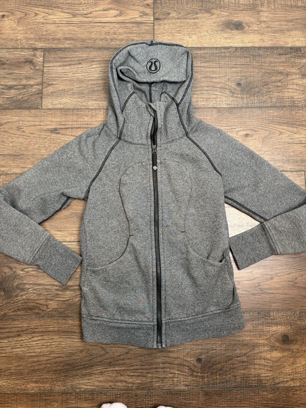 Lululemon Scuba Hoodie Jacket Women’s Size 6 Heather Gray Full Zip Thumb Holes